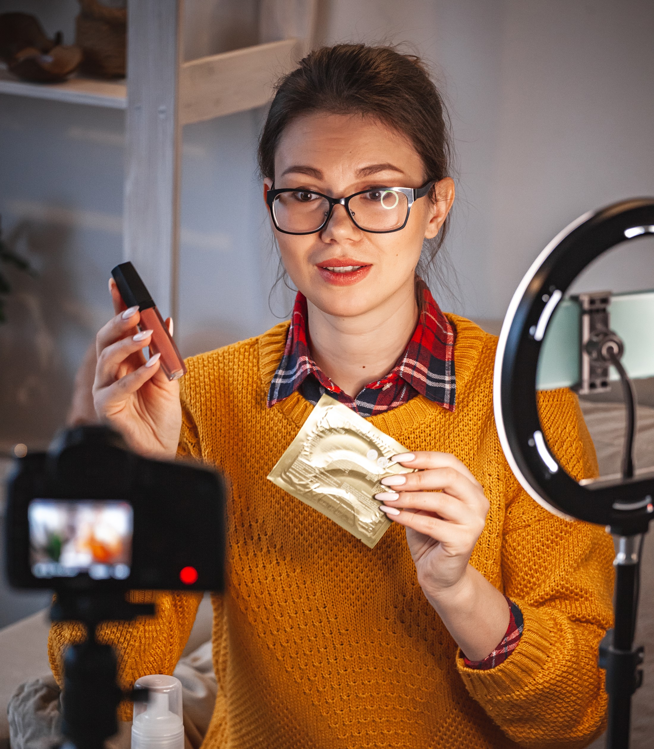 Distinctive Accounting for Influencers